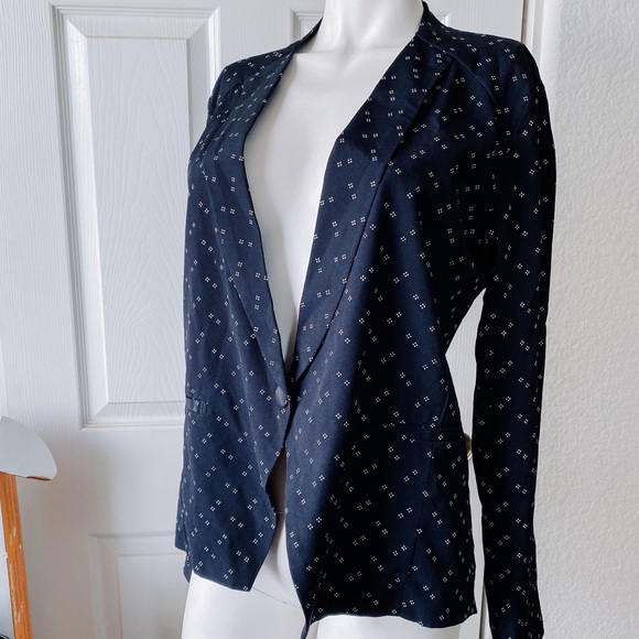 Flynn Skye Navy Blue Dot Blazer Jacket - Picture 6 of 11